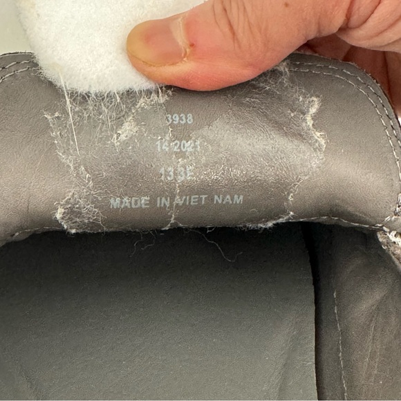 Allen Edmonds "BURKE"  Suede  Slip-On Casual Sneakers 13 EEE  Grey - Picture 9 of 10